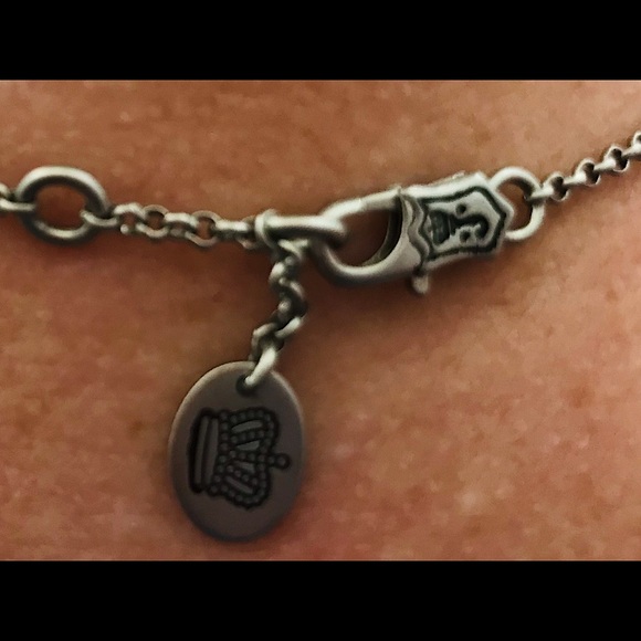 🆕🔥RARE JUICY COUTURE BEAUTIFUL SMALL SILVER BOW NECKLACE/👀👀ALL PICS PLEASE - Picture 13 of 16